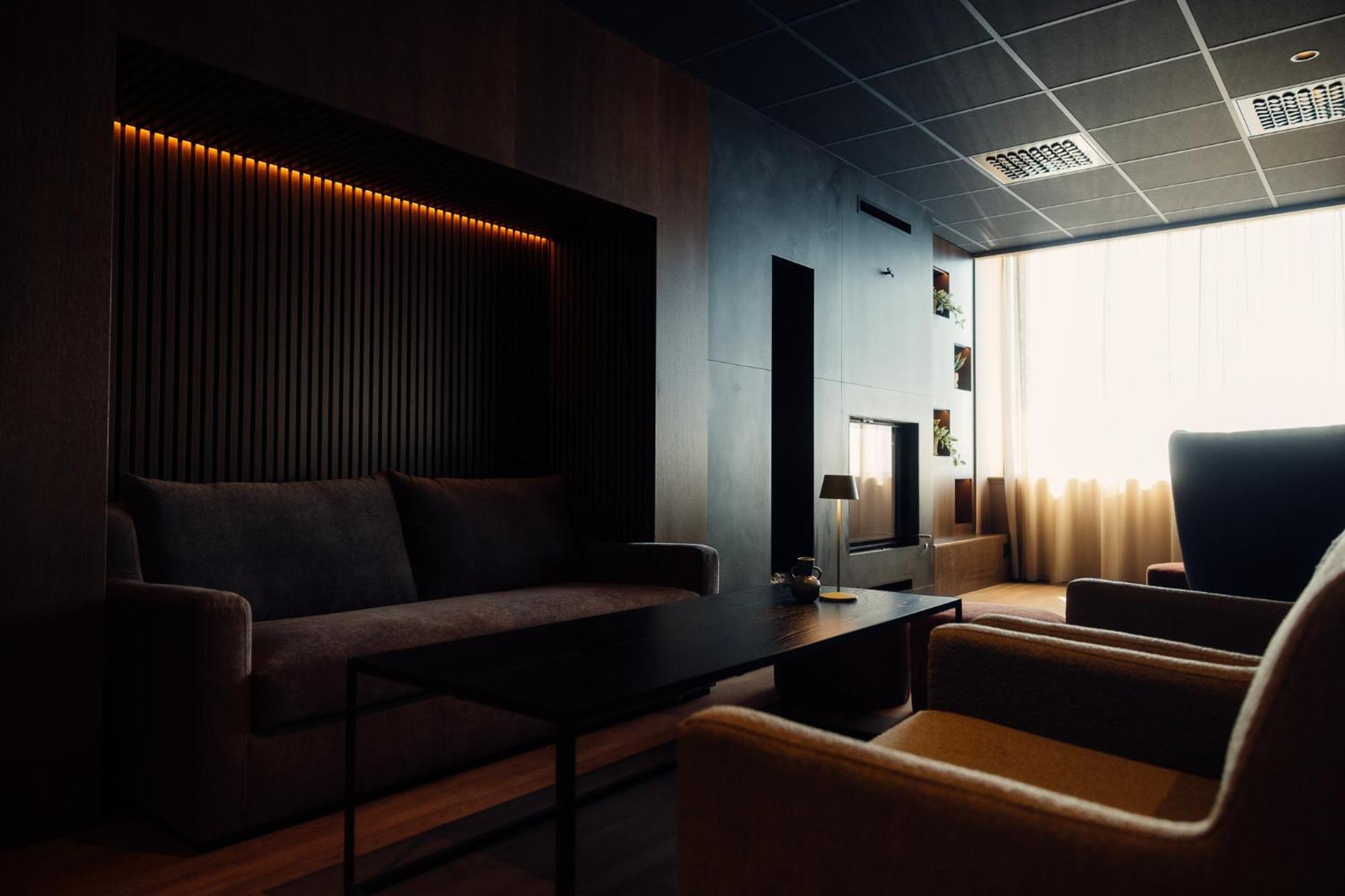 Bjerkvik Hotell Экстерьер фото