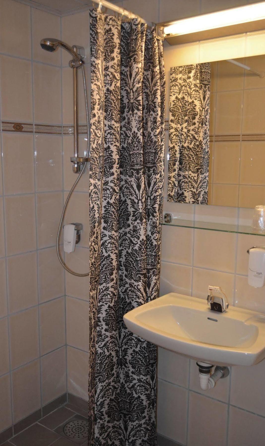 Bjerkvik Hotell Экстерьер фото